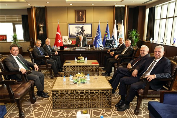 Başkan Özdemir’den Bursa protokolüne ziyaret