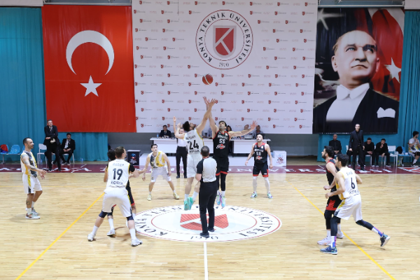 Konya Büyükşehir Belediyespor, Nazilli Belediyespor’u mağlup etti